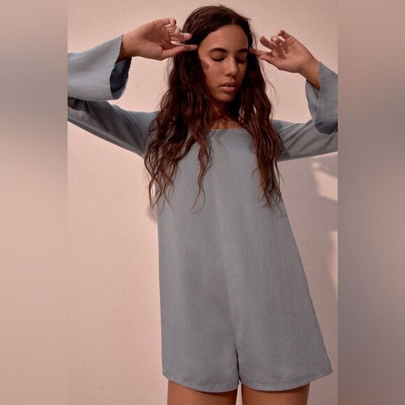 ZARA FLOWY SHORT JUMPSUIT BLUE / GRAY - Picture 4 of 9